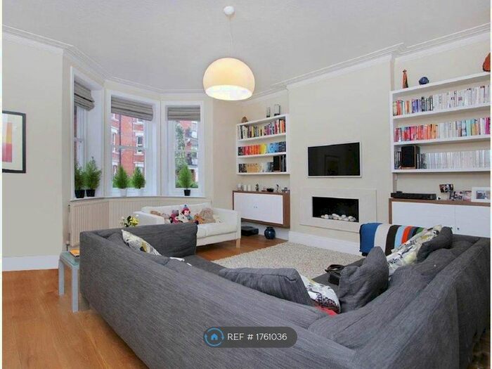 2 Bedroom Flat To Rent In Castellain Mansions, London, W9