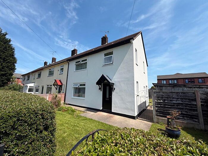 3 Bedroom End Of Terrace House To Rent In Leaton Avenue, Manchester, M23