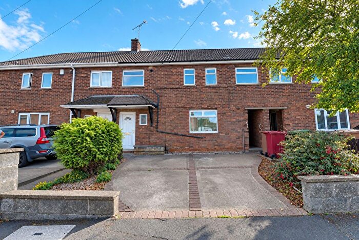 3 Bedroom Terraced House For Sale In Somervell Road, Scunthorpe, DN16