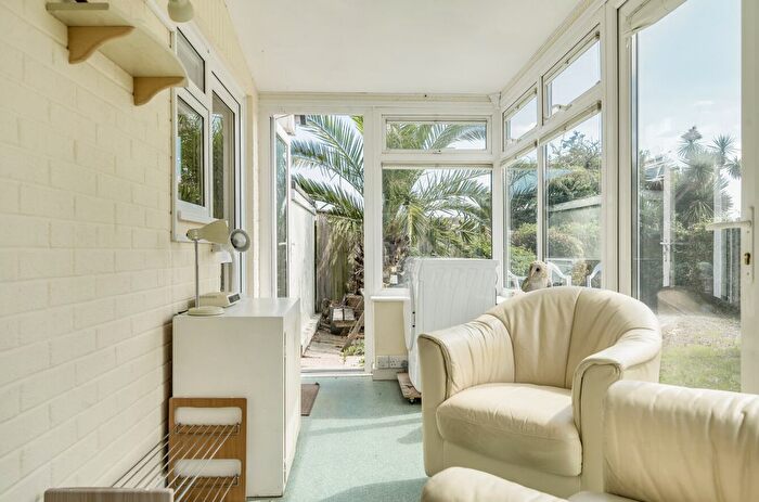 2 Bedroom Detached Bungalow For Sale In Roselands Drive, Paignton, Devon, TQ4