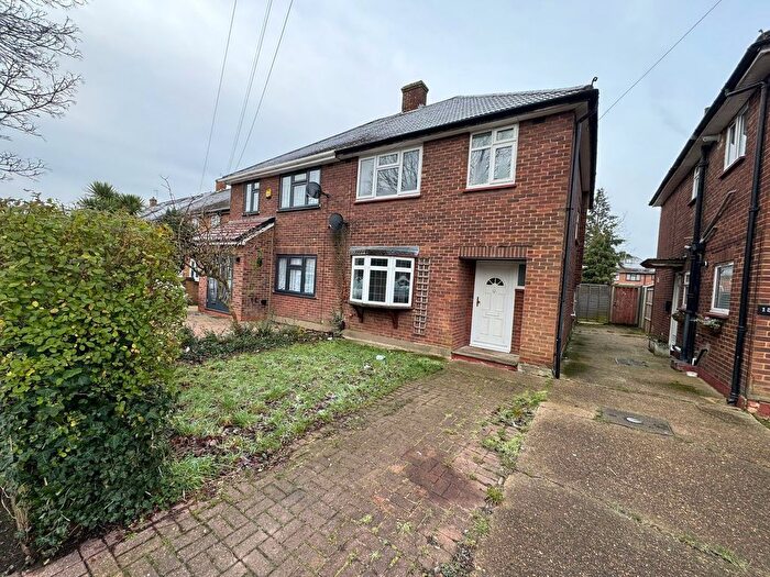 3 Bedroom Semi-Detached House To Rent In Grosvenor Avenue, Hayes, UB4