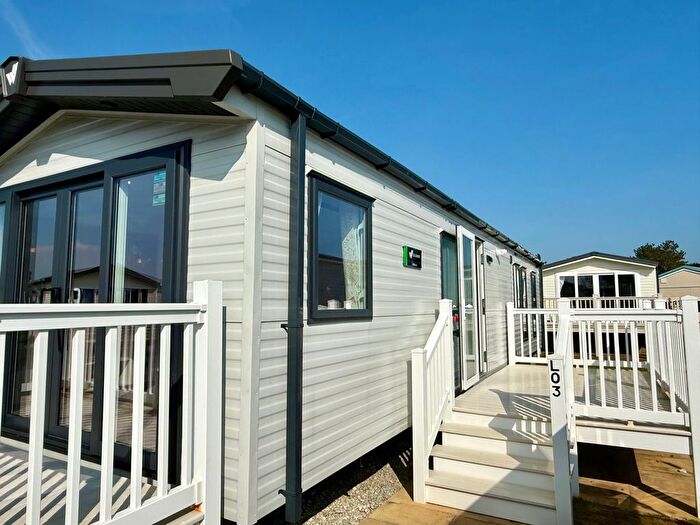 2 Bedroom Park Home For Sale In Par Sands Coastal Holiday Park, Par Beach Par, PL24