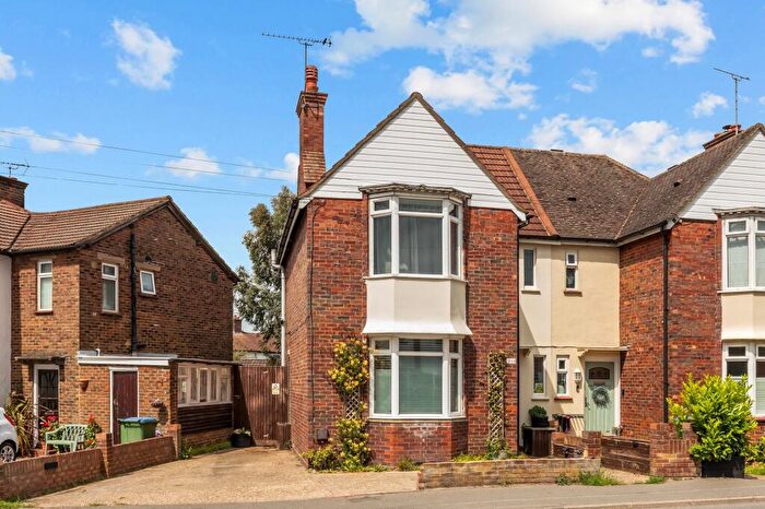 3 Bedroom Semi-Detached House For Sale In Crawley Road, Horsham, RH12