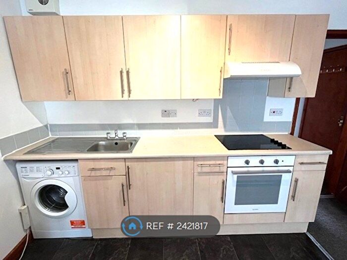 2 Bedroom Flat To Rent In City Road, Bristol, BS2