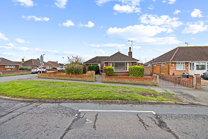 2 Bedroom Detached Bungalow For Sale In Hazel Road, Bognor Regis, West Sussex, PO22