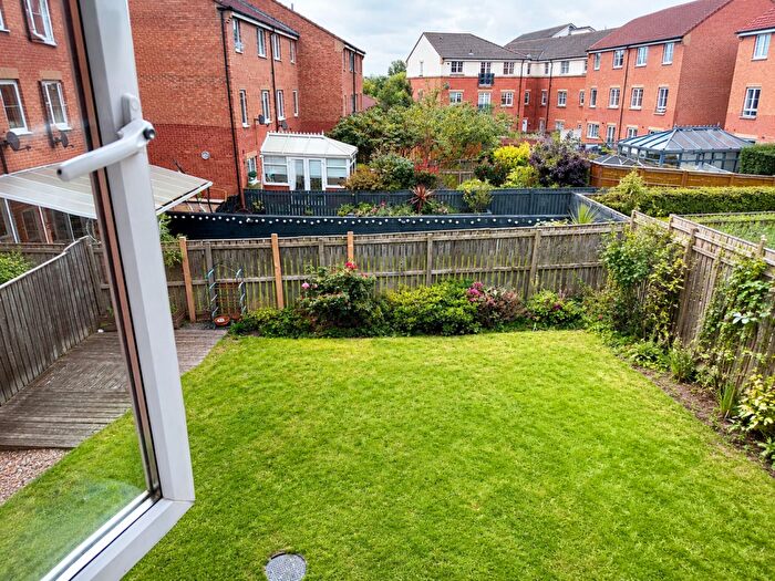 House Of Multiple Occupation For Sale In Ovett Gardens, St James Village, Gateshead, Tyne And Wear, NE8