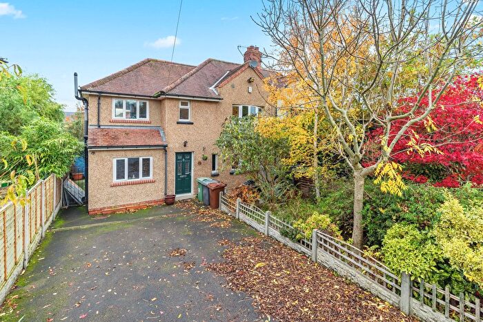 3 Bedroom Semi Detached House For Sale In Westbourne Grove, Otley, West Yorkshire, LS21