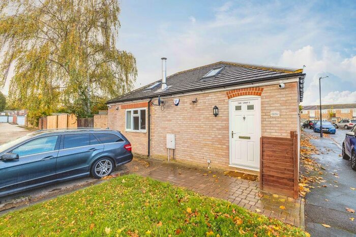 1 Bedroom Detached House To Rent In Ash Lane, Windsor, SL4