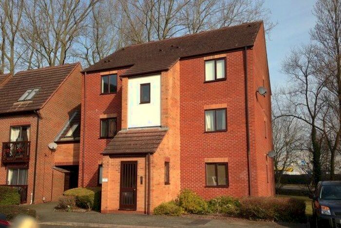 1 Bedroom Flat To Rent In Peter James Court, Stafford, ST16