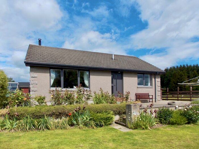 2 Bedroom Bungalow For Sale In Montgarrie, Alford, AB33