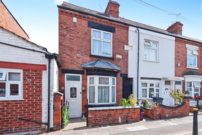 2 Bedroom End Terrace House For Sale In Duxbury Road, Leicester, LE5