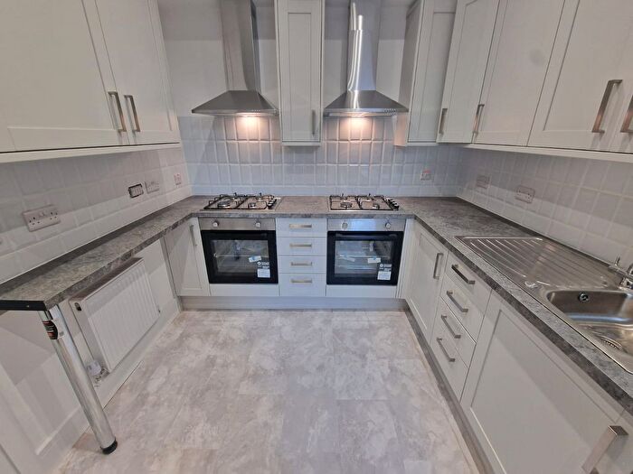 1 Bedroom Studio To Rent In Francis Street, Luton, Bedfordshire, LU1