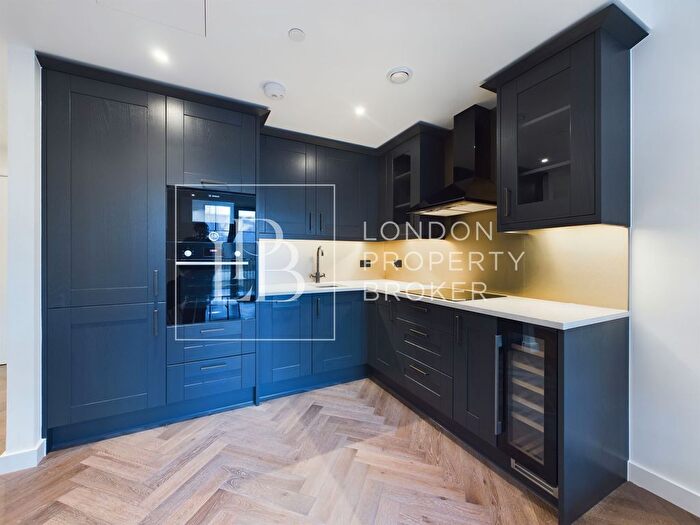 1 Bedroom Flat To Rent In Merino Gardens, London, E1W