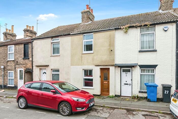 2 Bedroom Terraced House For Sale In Bevan Street West, Lowestoft, NR32