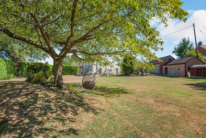 3 Bedroom Cottage To Rent In Over Old Road, Hartpury, Gloucester, GL19