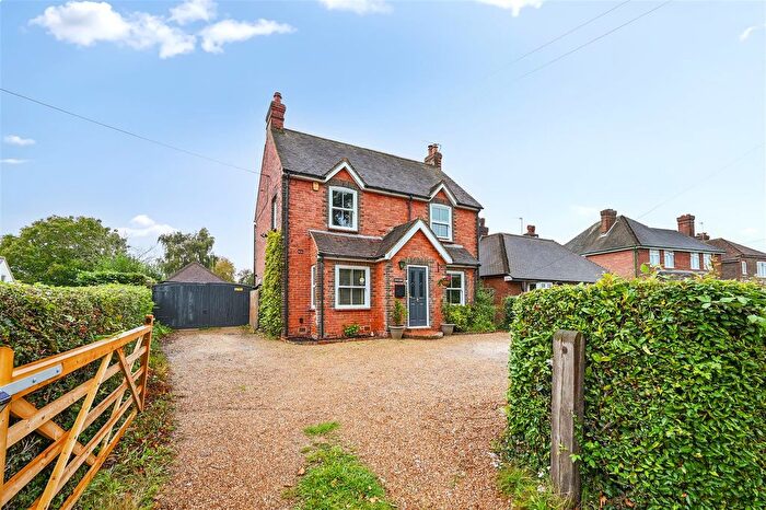 3 Bedroom Detached House For Sale In The Green, Ninfield, Battle, TN33