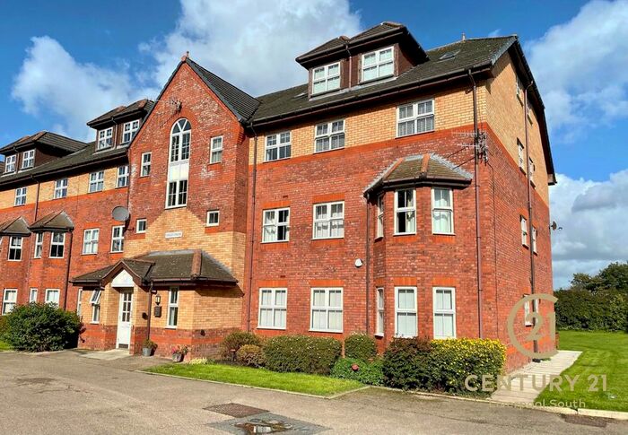 2 Bedroom Flat To Rent In The Spinnakers, Aigburth, Liverpool, L19