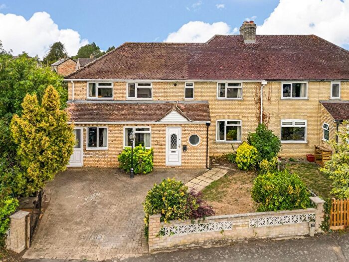 5 Bedroom Semi-Detached House For Sale In Orchard Road, Histon, Cambridge, CB24