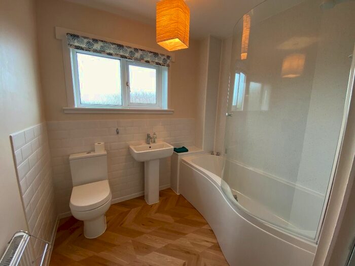 2 Bedroom Flat To Rent In Cockburn Crescent, Balerno, Edinburgh, EH14