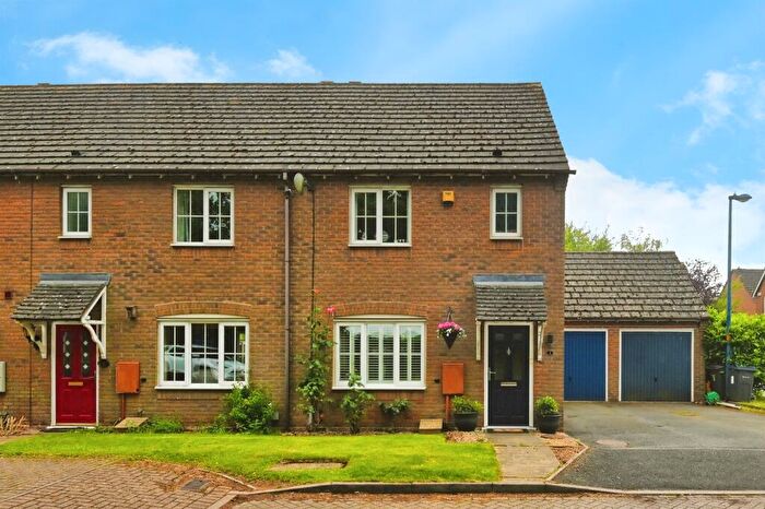 3 Bedroom Semi-Detached House For Sale In Tiller Grove, Sutton Coldfield, B75