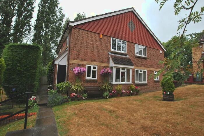 1 Bedroom House To Rent In Waterloo Rise, Reading, RG2