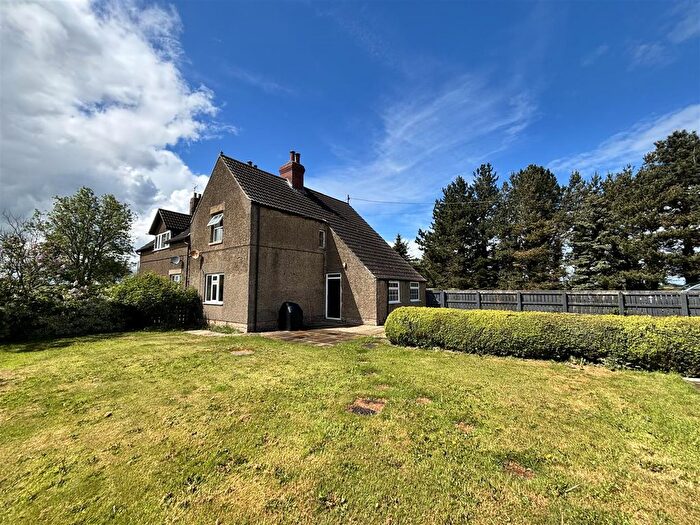 2 Bedroom Semi Detached House To Rent In Kirkby Fleetham, Northallerton, DL7