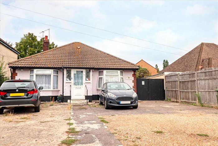 2 Bedroom Bungalow For Sale In St Johns Road, Clacton On Sea, CO16