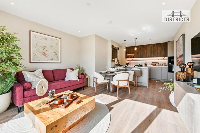 1 Bedroom Flat For Sale In Bow Green, Bow Common Ln, E3