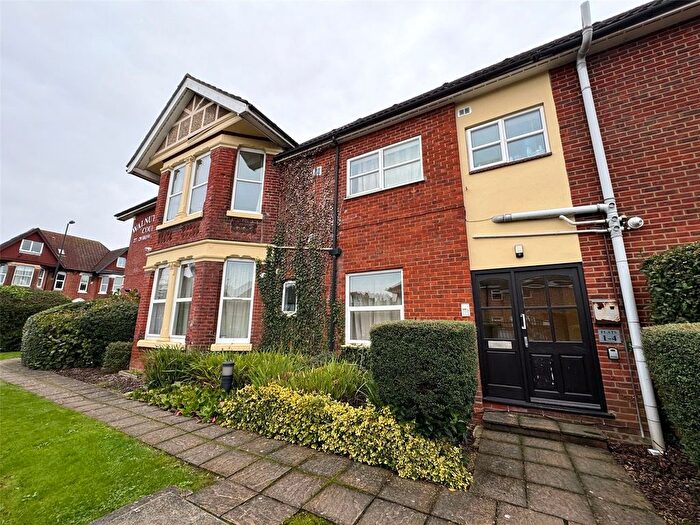 1 Bedroom Flat To Rent In Howard Road, Southampton, Hampshire, SO15