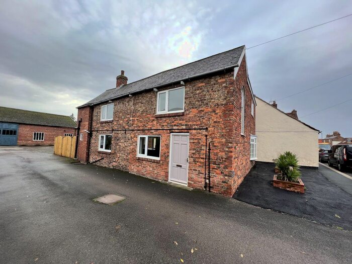 3 Bedroom Detached House To Rent In Wistowgate, Cawood, YO8