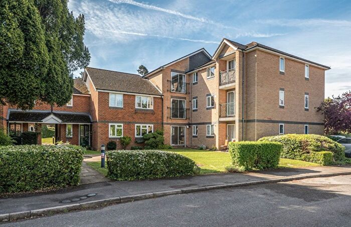 1 Bedroom Flat For Sale In All Saints Avenue, Maidenhead, SL6