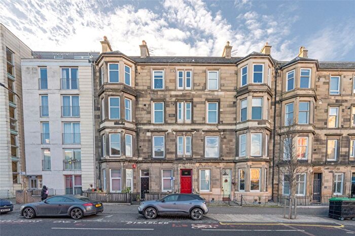 1 Bedroom Flat For Sale In Mcdonald Road, Edinburgh, EH7
