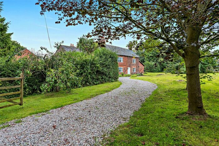 4 Bedroom Detached House To Rent In Boots Green Lane, Allostock, Knutsford, Cheshire, WA16