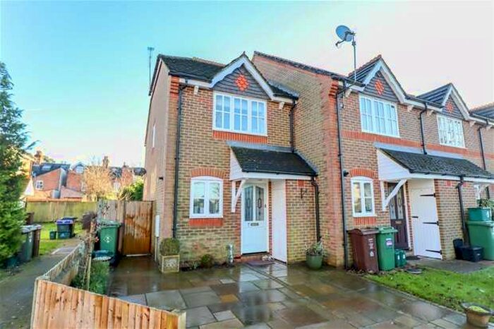 2 Bedroom Terraced House To Rent In Betjeman Close, Harpenden, AL5