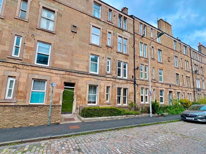 1 Bedroom Flat To Rent In Downfield Place, Dalry, Edinburgh, EH11