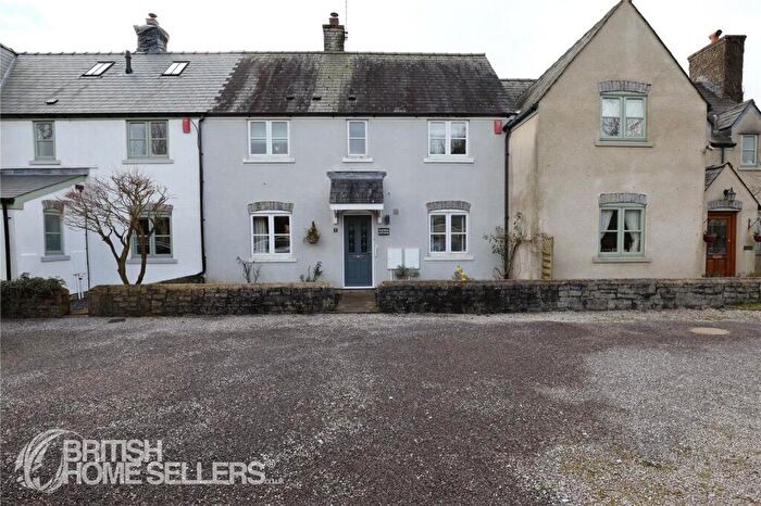 3 Bedroom Terraced House For Sale In Castle Mews, Llanblethian, Cowbridge, Vale Of Glamorgan, CF71