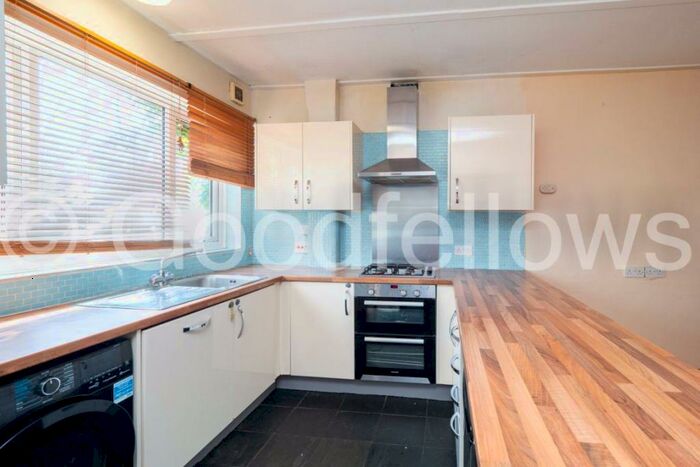 2 Bedroom Maisonette To Rent In Church Road, Mitcham, CR4