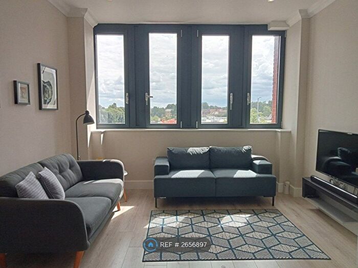 1 Bedroom Flat To Rent In Surrey Street, Norwich, NR1