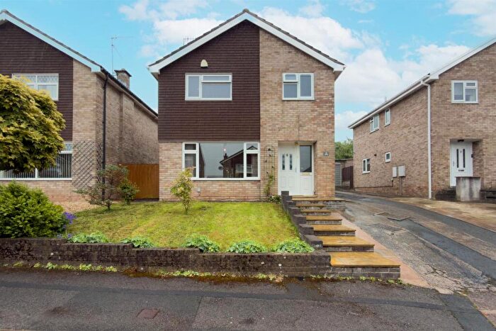 3 Bedroom Detached House For Sale In Hazel Close, New Inn, Pontypool, NP4