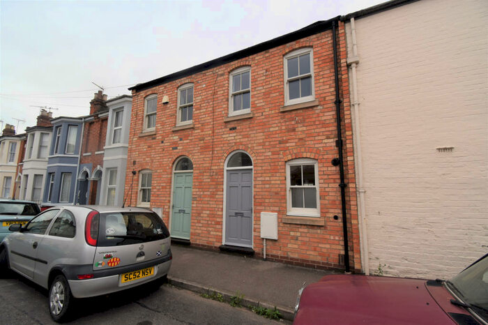 2 Bedroom Terraced House To Rent In Plymouth Place, Leamington Spa, Warwickshire, CV31