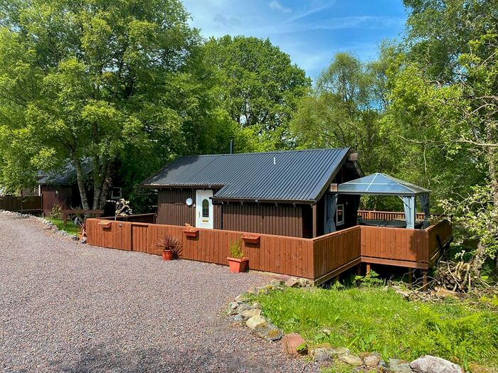 2 Bedroom Lodge For Sale In Dalavich, Taynuilt, PA35