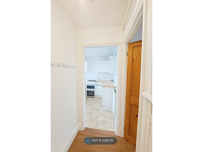 2 Bedroom Flat To Rent In Maskelyne Avenue, Bristol, BS10