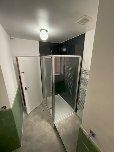 5 Bedroom Flat To Rent In Ashby House, Loughborough, LE11