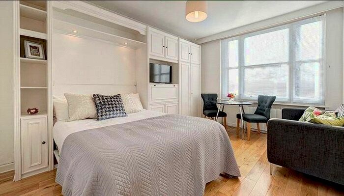 Studio To Rent In Hill Street, Mayfair, London, W1J
