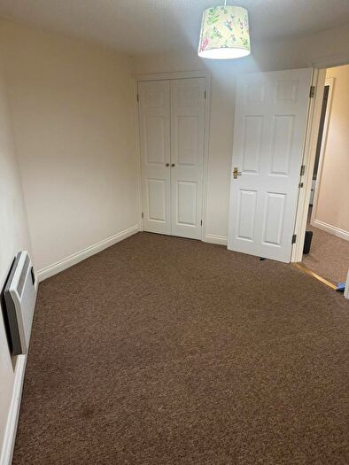 2 Bedroom Apartment To Rent In Acorn Drive, Thatcham, Berkshire, RG18