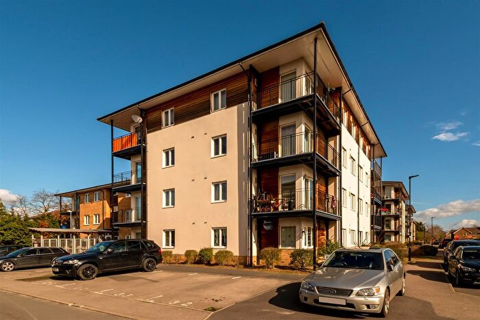 1 Bedroom Flat To Rent In Bennett Close, Hounslow, TW4