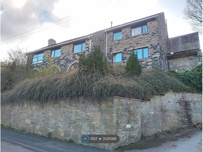 4 Bedroom Detached House To Rent In Greenhill Bank Road, Holmfirth, HD9
