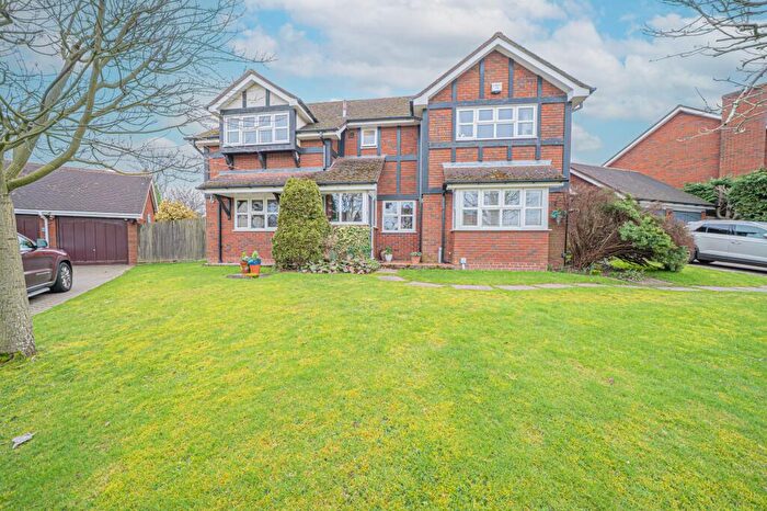 4 Bedroom Detached House For Sale In Abberton Grove, Shirley, B90