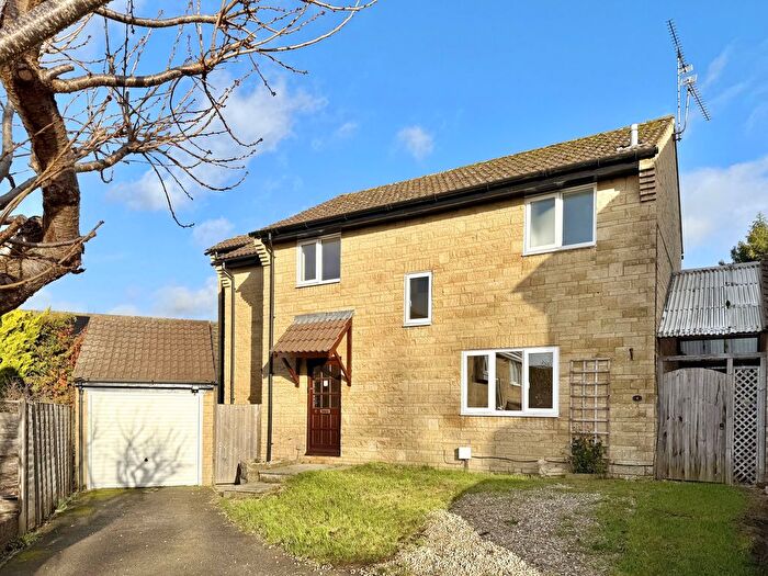 5 Bedroom Detached House For Sale In Squires Road, Watchfield, SN6