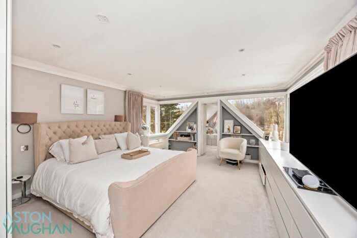 6 Bedroom Detached House To Rent In Court Close, Brighton, BN1